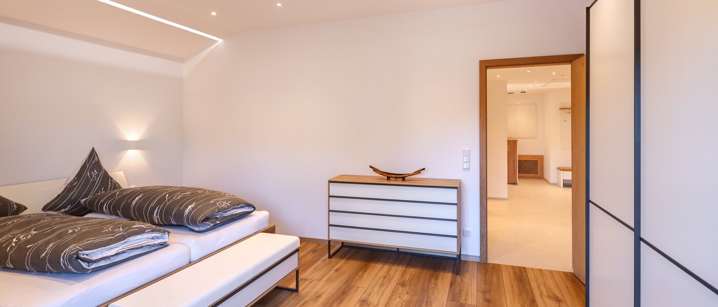 マンション Rottach-Egern 02 1. 寝室 14327