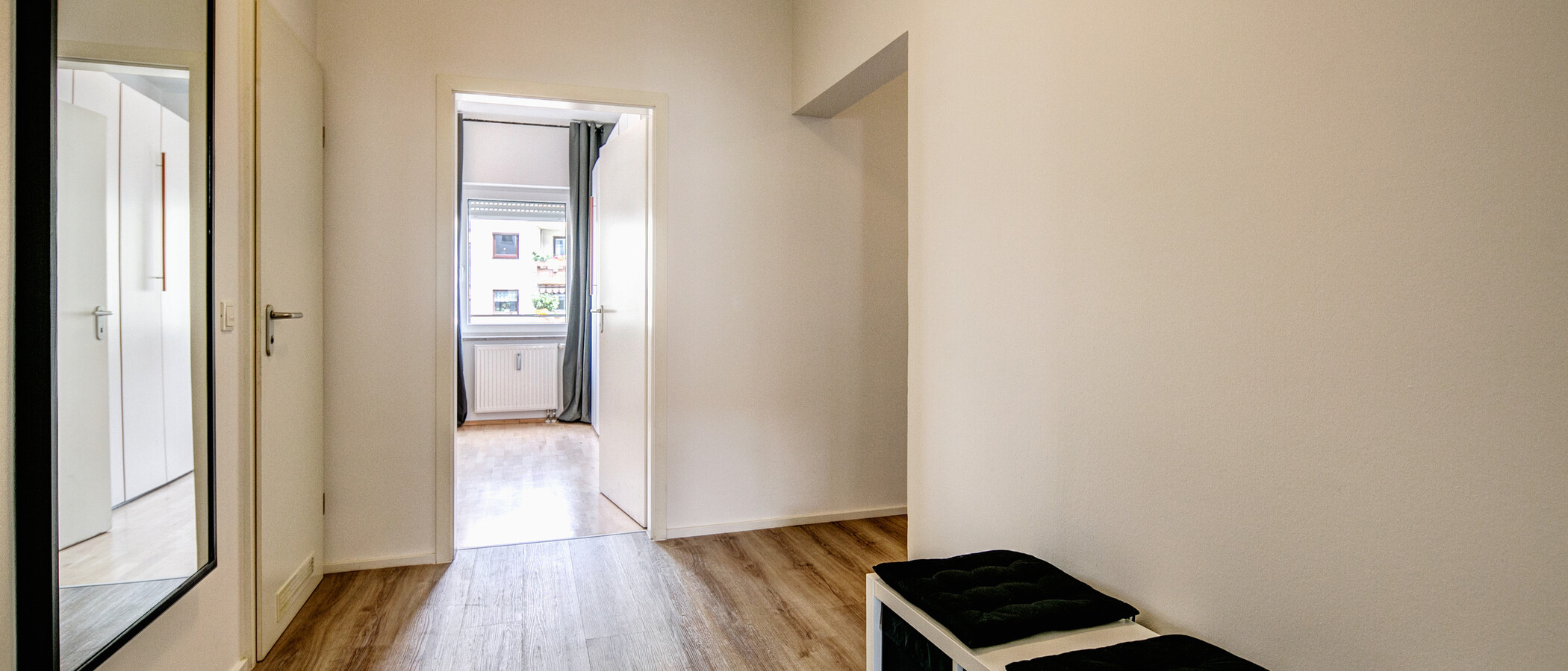 マンション München Laim 02 玄関入り口 1433