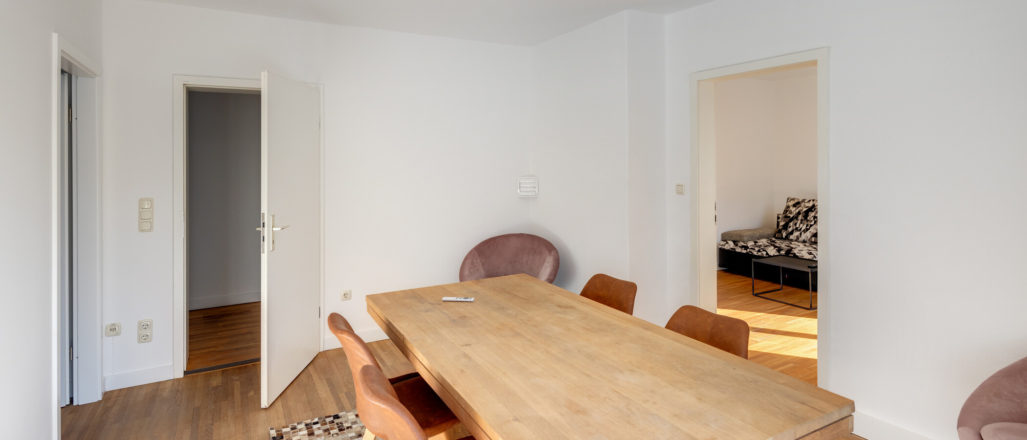マンション München Bogenhausen 02 ダイニングルーム 14344