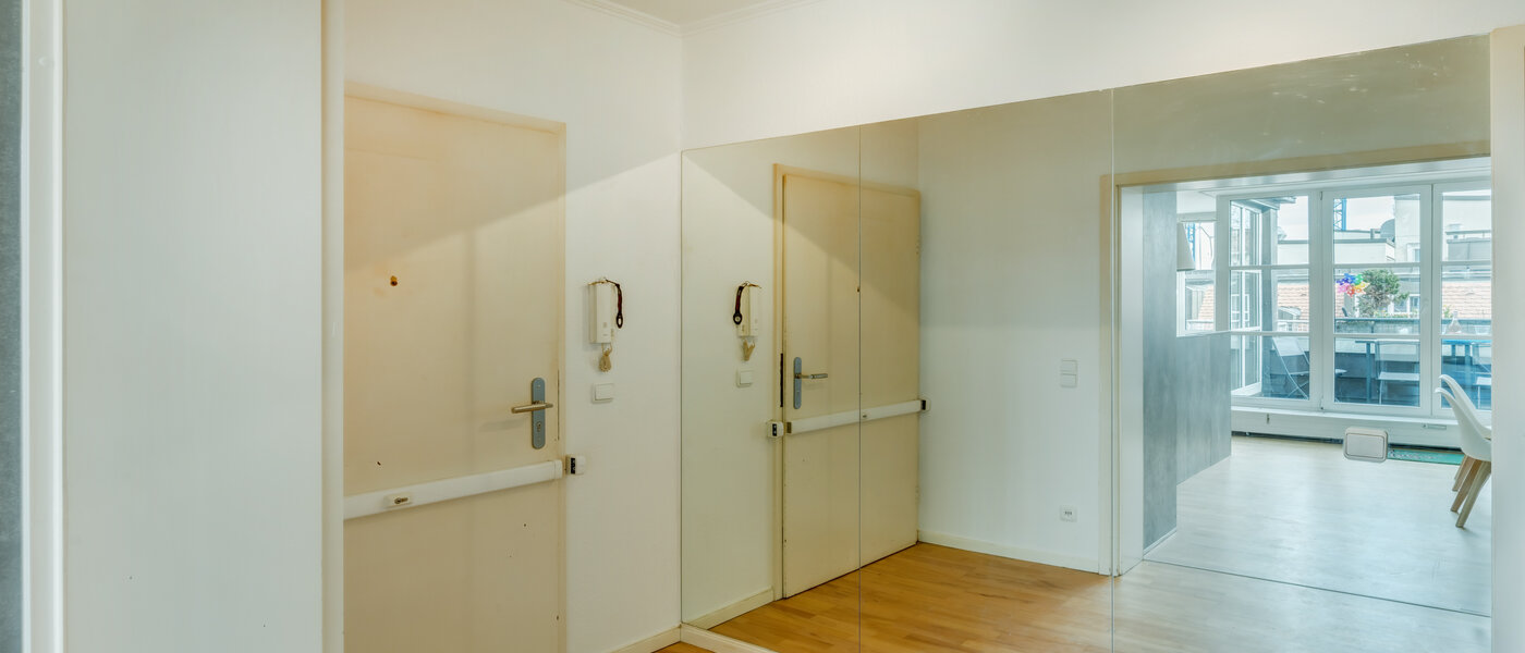 マンション München Maxvorstadt 03 玄関入り口 14358