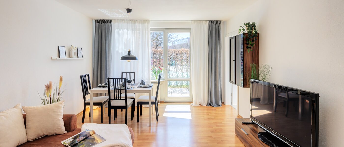 マンション Poing 02 リビングルーム 14380