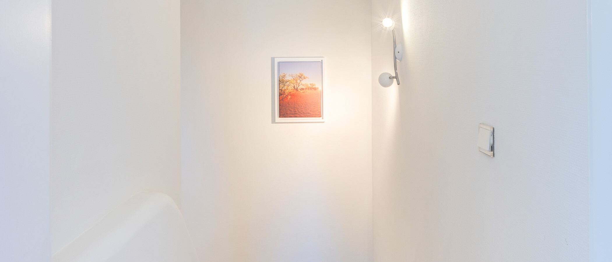 セミ・デタッチド・ハウス（一戸建てを二つに分けた家屋） Pullach im Isartal 01 玄関入り口 14381