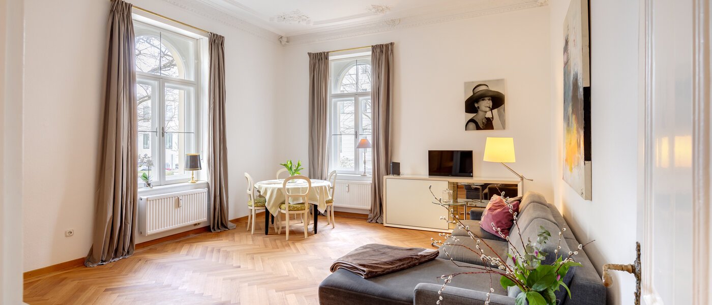 申し訳ございません。こちらの物件はすでに貸し出されました。