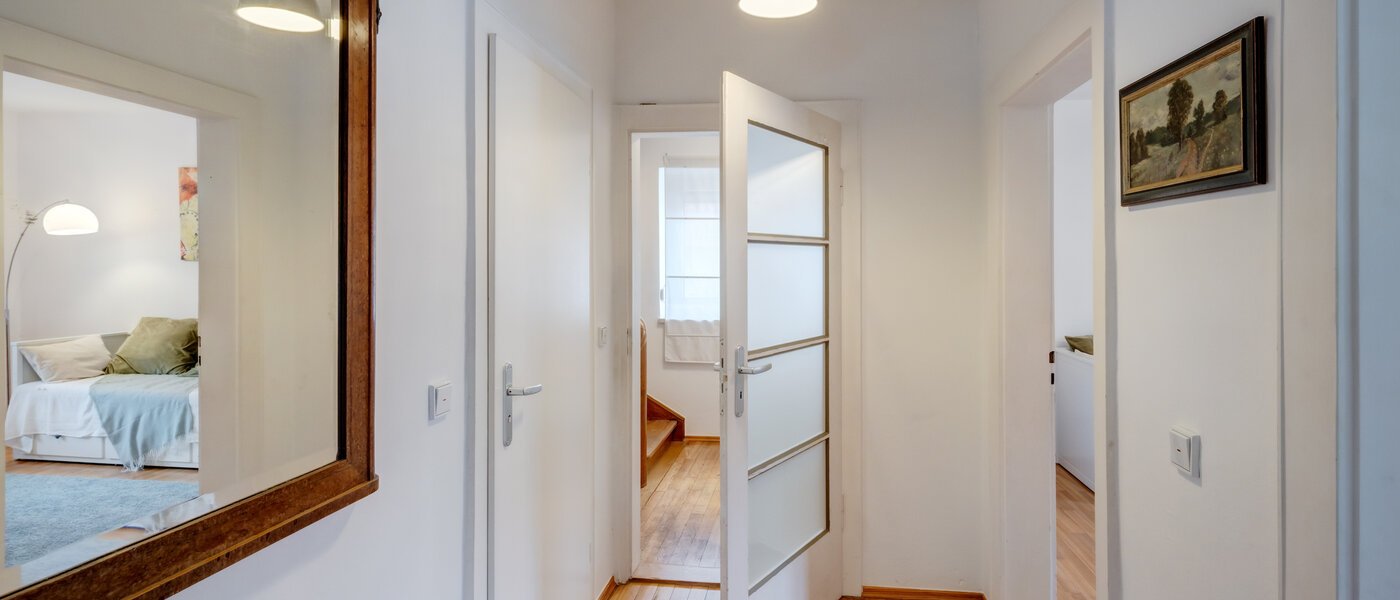 一戸建て München Daglfing 04 玄関入り口 14387