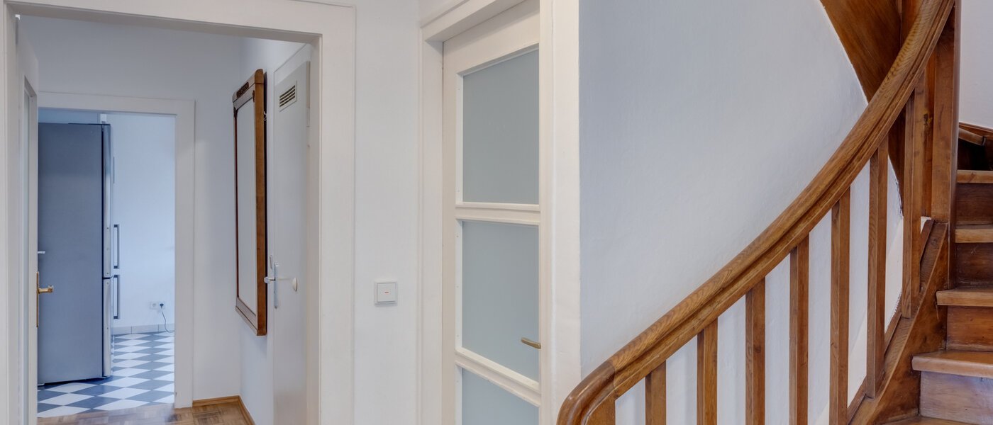 一戸建て München Daglfing 08 玄関入り口 14387