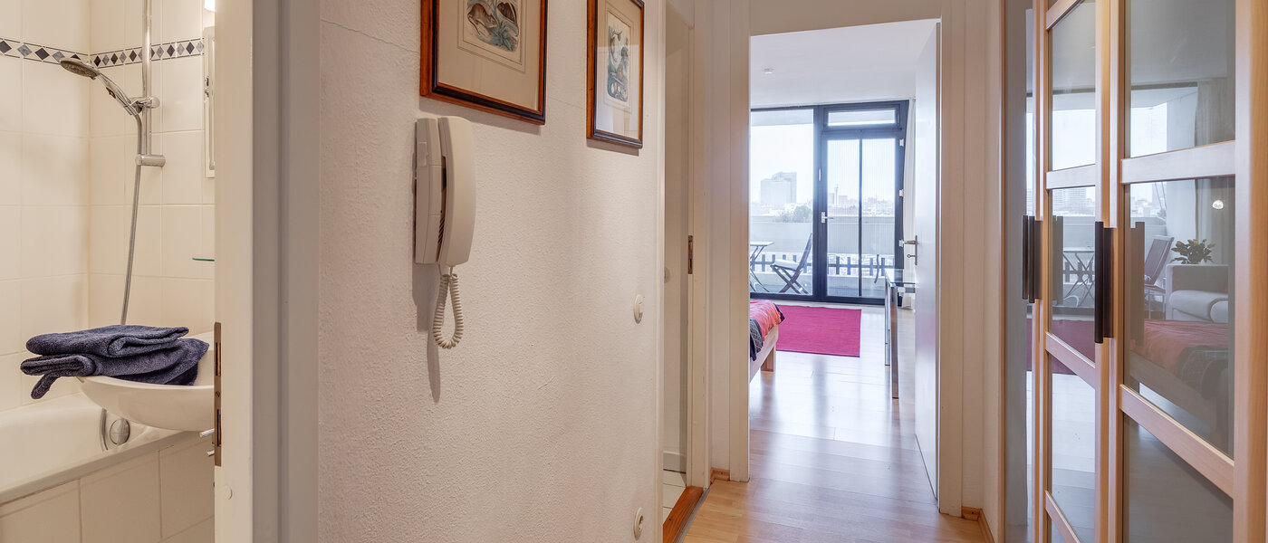 マンション München Schwabing-Georgenschwaige 01 玄関入り口 1439