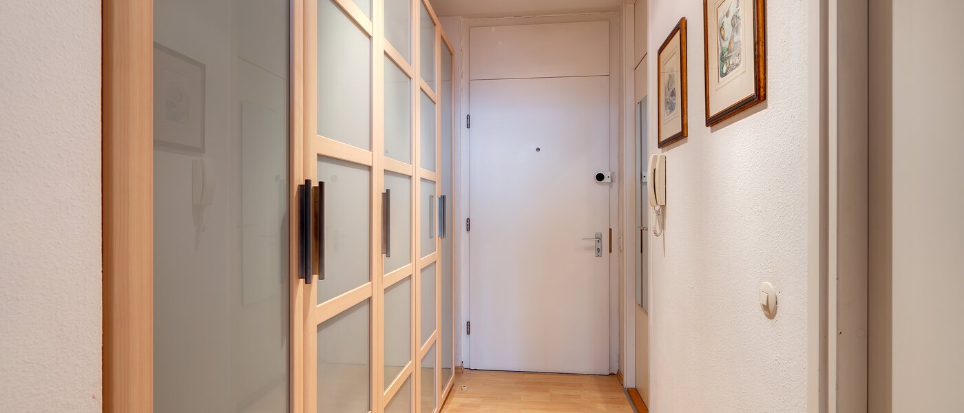 マンション München Schwabing-Georgenschwaige 02 玄関入り口 1439