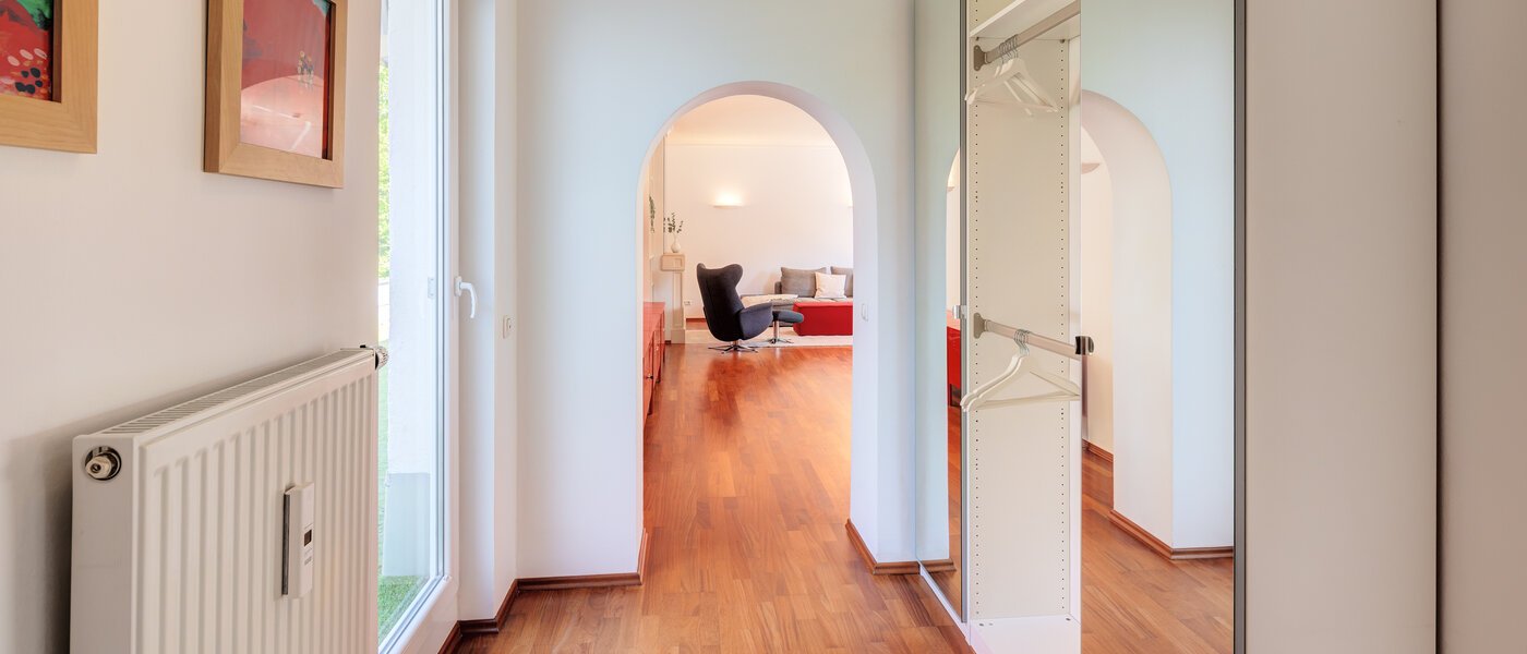 ペントハウス München Solln 02 玄関入り口 14396