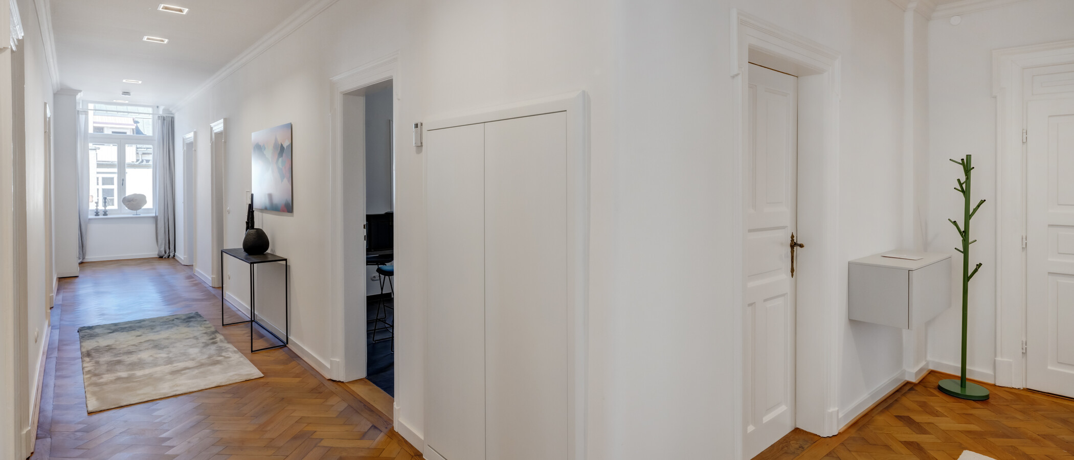 マンション München Schwabing-Nord (zw. Leopoldstraße & Englischen Garten) 02 玄関入り口 14397