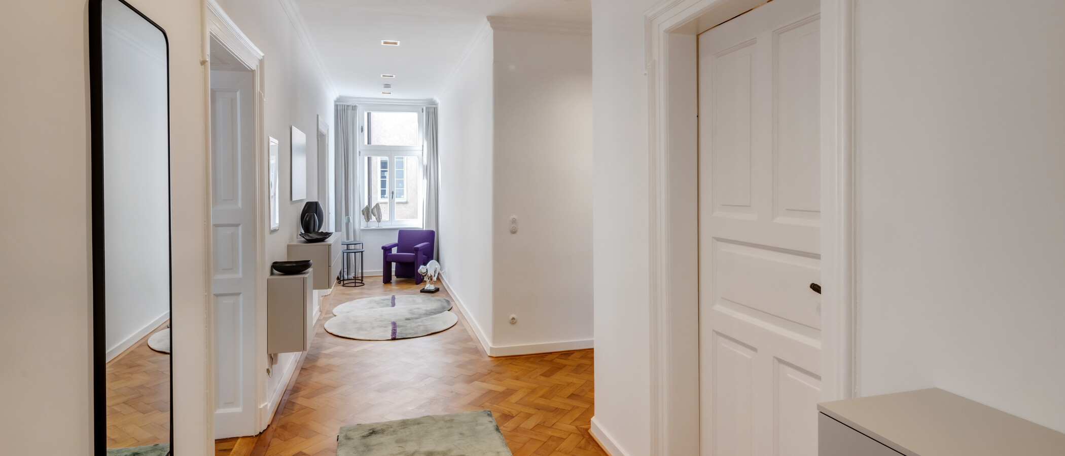 マンション München Schwabing-Nord (zw. Leopoldstraße & Englischen Garten) 03 玄関入り口 14397
