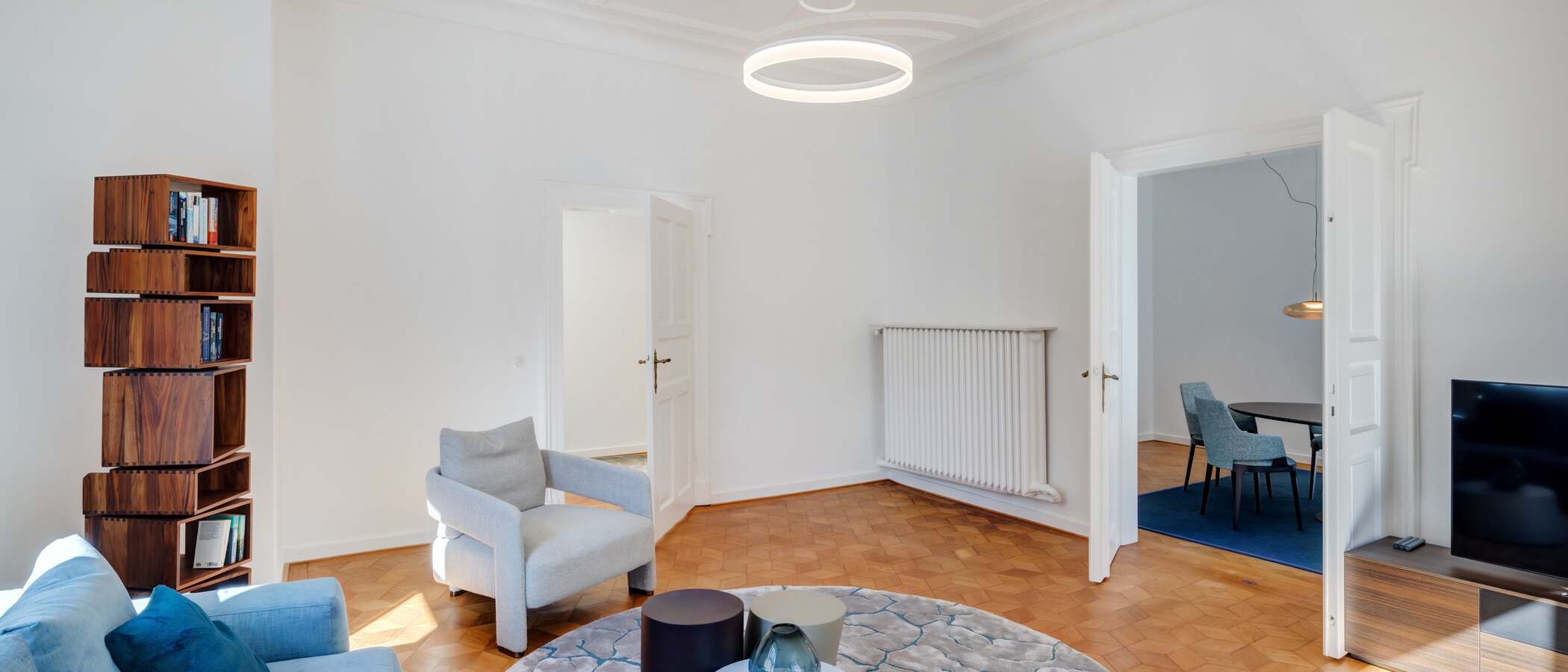 マンション München Schwabing-Nord (zw. Leopoldstraße & Englischen Garten) 05 リビングルーム 14397