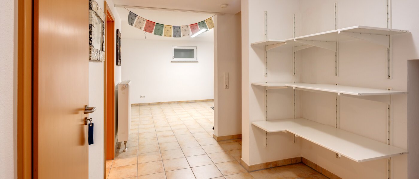 テラスハウス角住宅 München Heimstetten 04 玄関入り口 14431