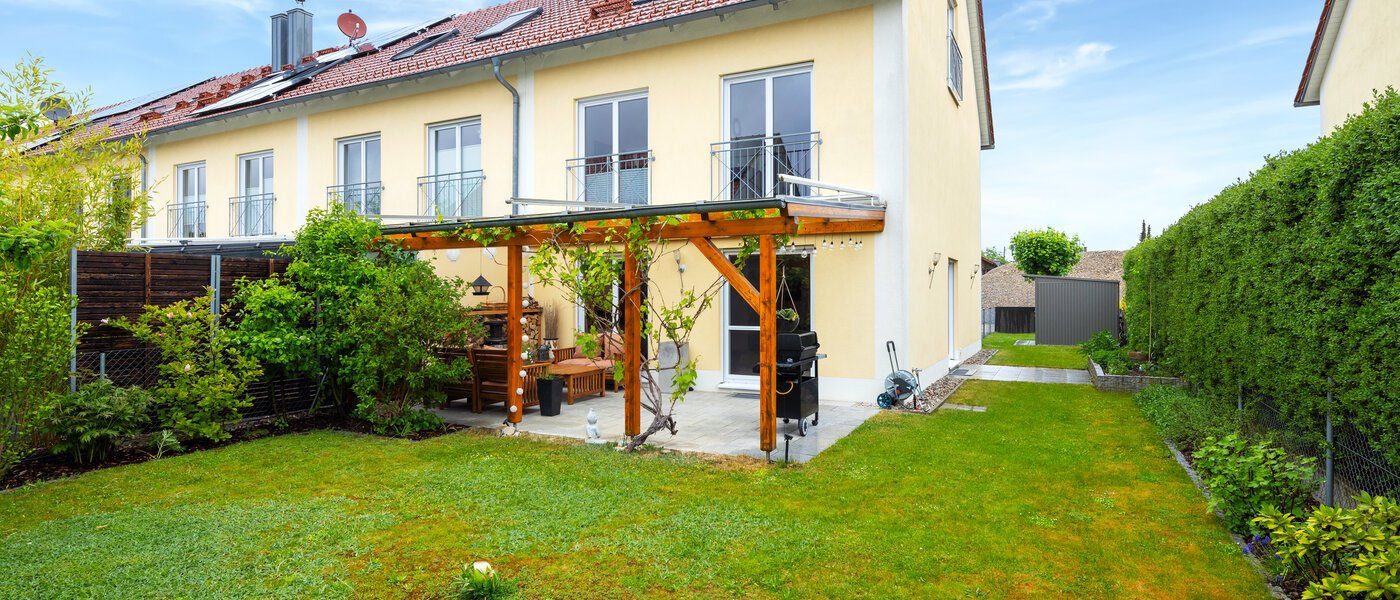 テラスハウス角住宅 München Heimstetten 03 庭 14431