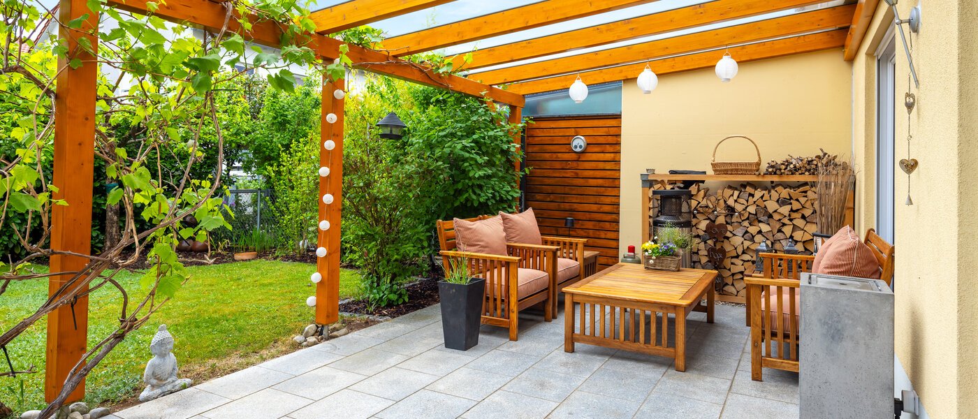 テラスハウス角住宅 München Heimstetten 01 テラス・ポーチ 14431