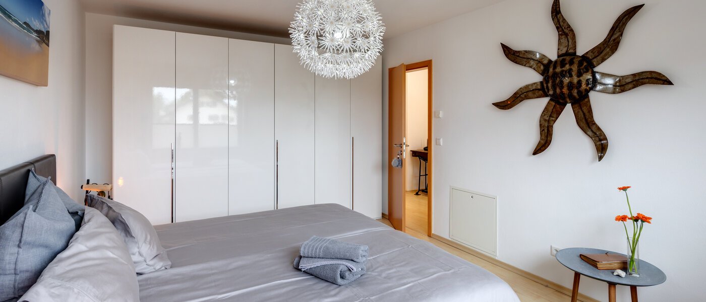 テラスハウス角住宅 München Heimstetten 03 1. 寝室 14431