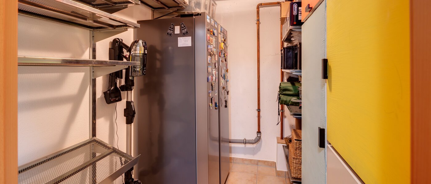 テラスハウス角住宅 München Heimstetten 01 貯蔵室 14431