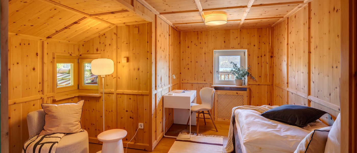 邸宅 Bad Wiessee 01 3.　寝室 14436