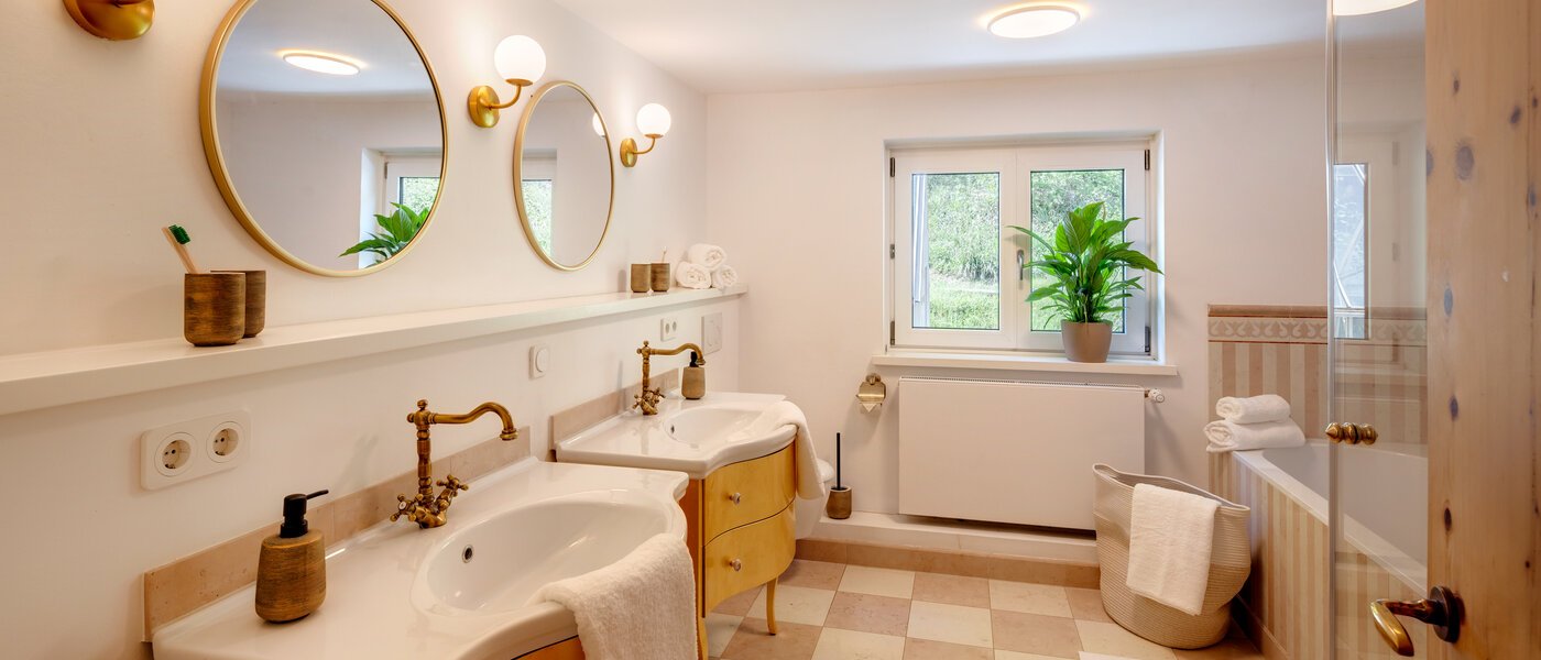 邸宅 Bad Wiessee 01 1つめの浴室 14436