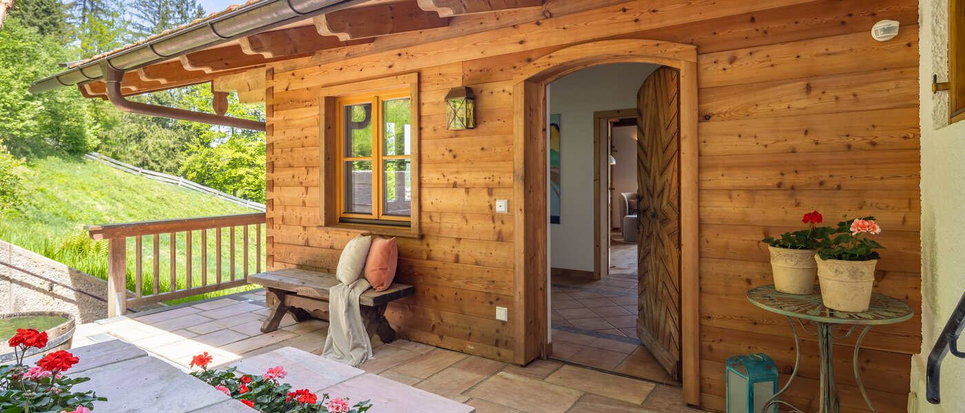 邸宅 Bad Wiessee 01 3．テラス 14436