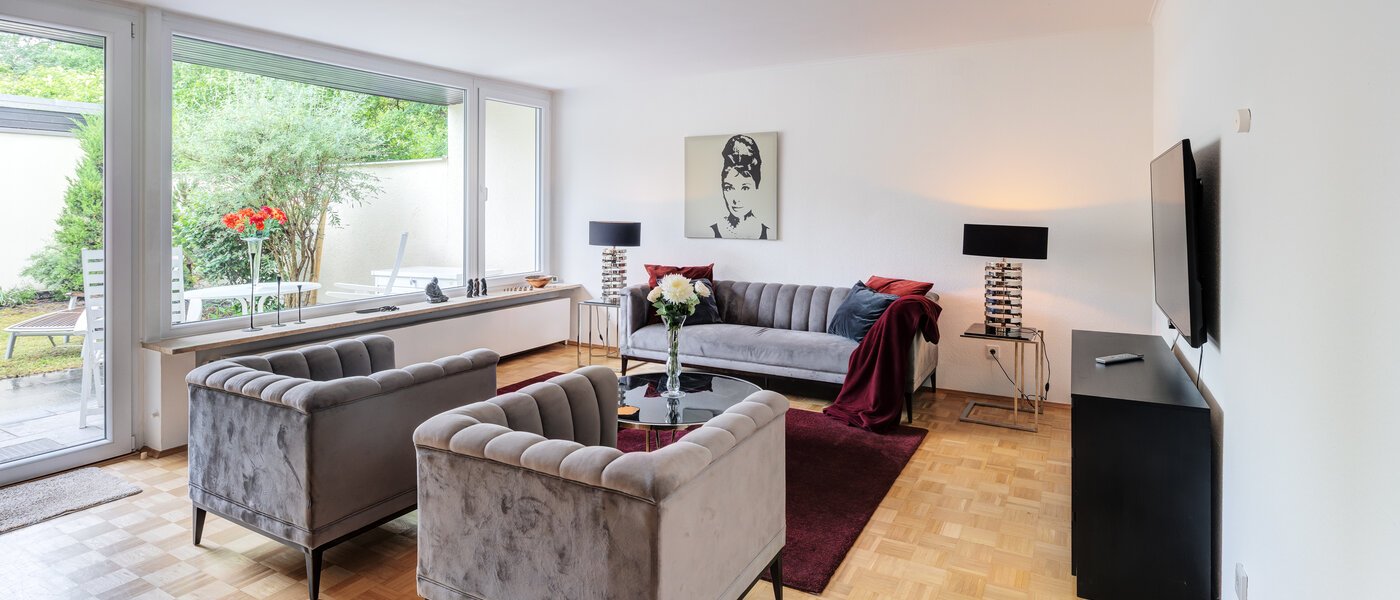 申し訳ございません。こちらの物件はすでに貸し出されました。