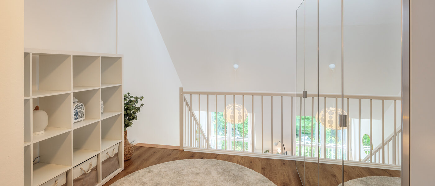 複層－回廊住宅 München Obersendling 05 2.　スリーピングエリア 14471