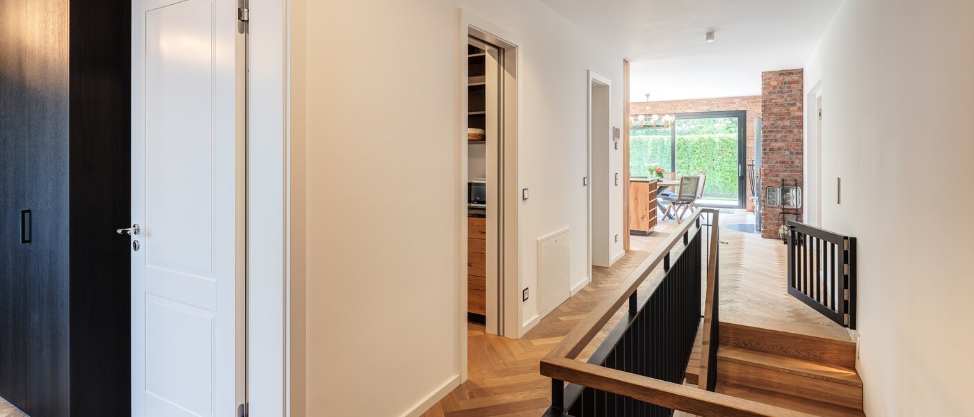 マンション München Solln 02 玄関入り口 14479