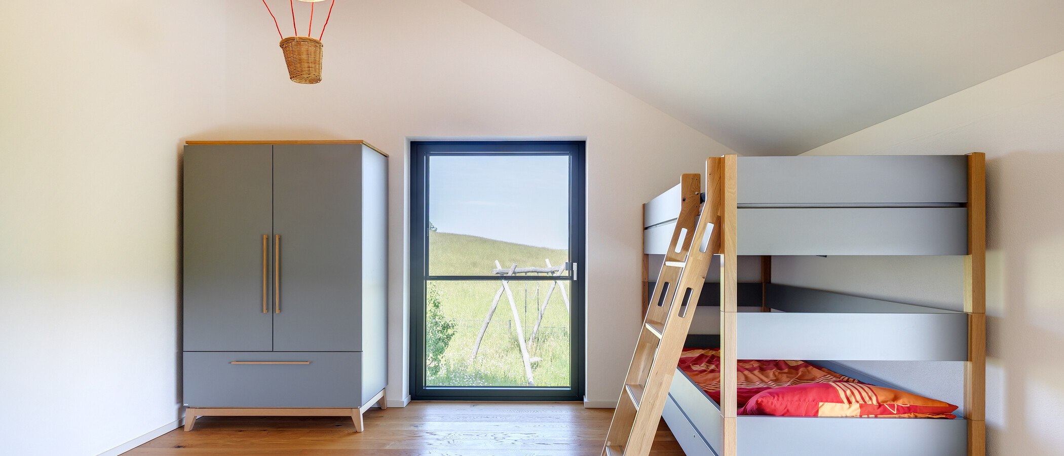 一戸建て Weßling 04 1つめの子供部屋 14484