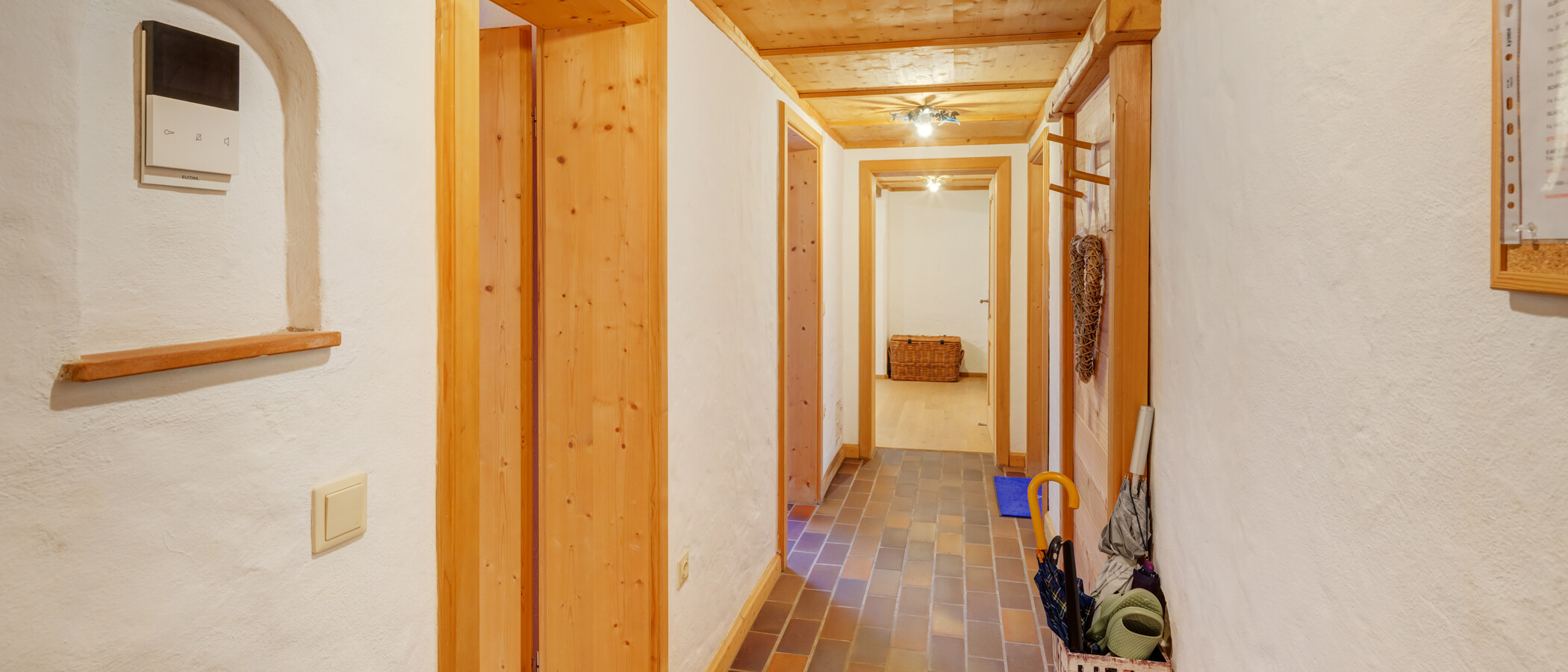 マンション Bad Wiessee 01 玄関入り口 14512