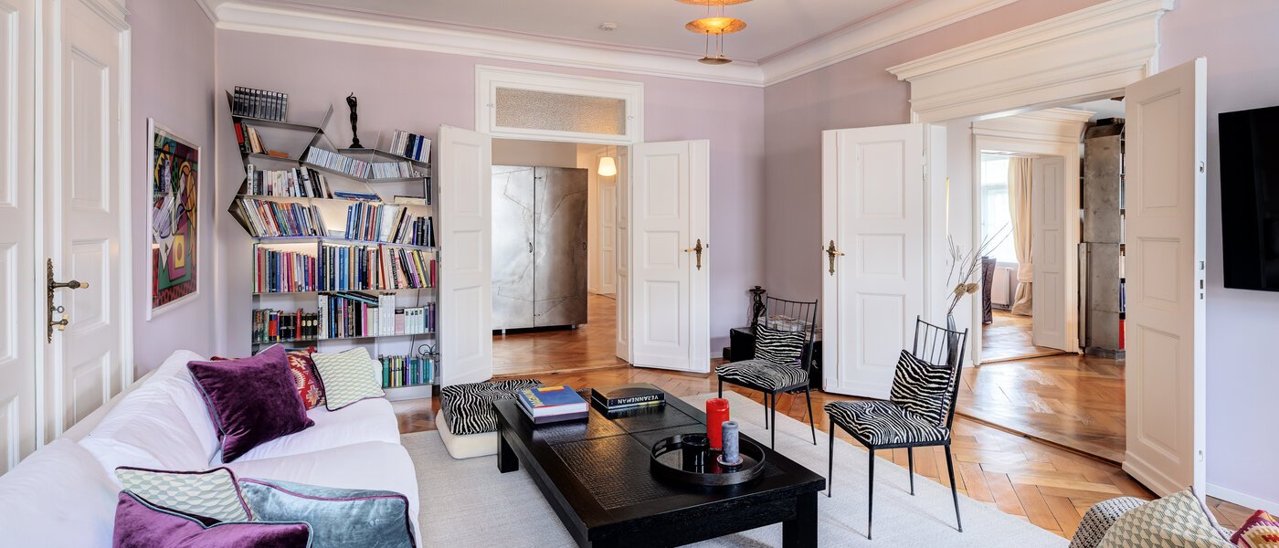 マンション München Neuhausen 03 リビングルーム 14528