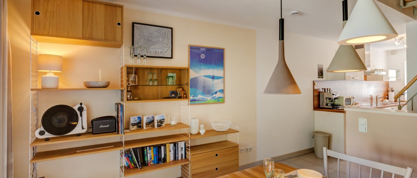 シティーハウス Freising 03 ダイニングエリア 14543