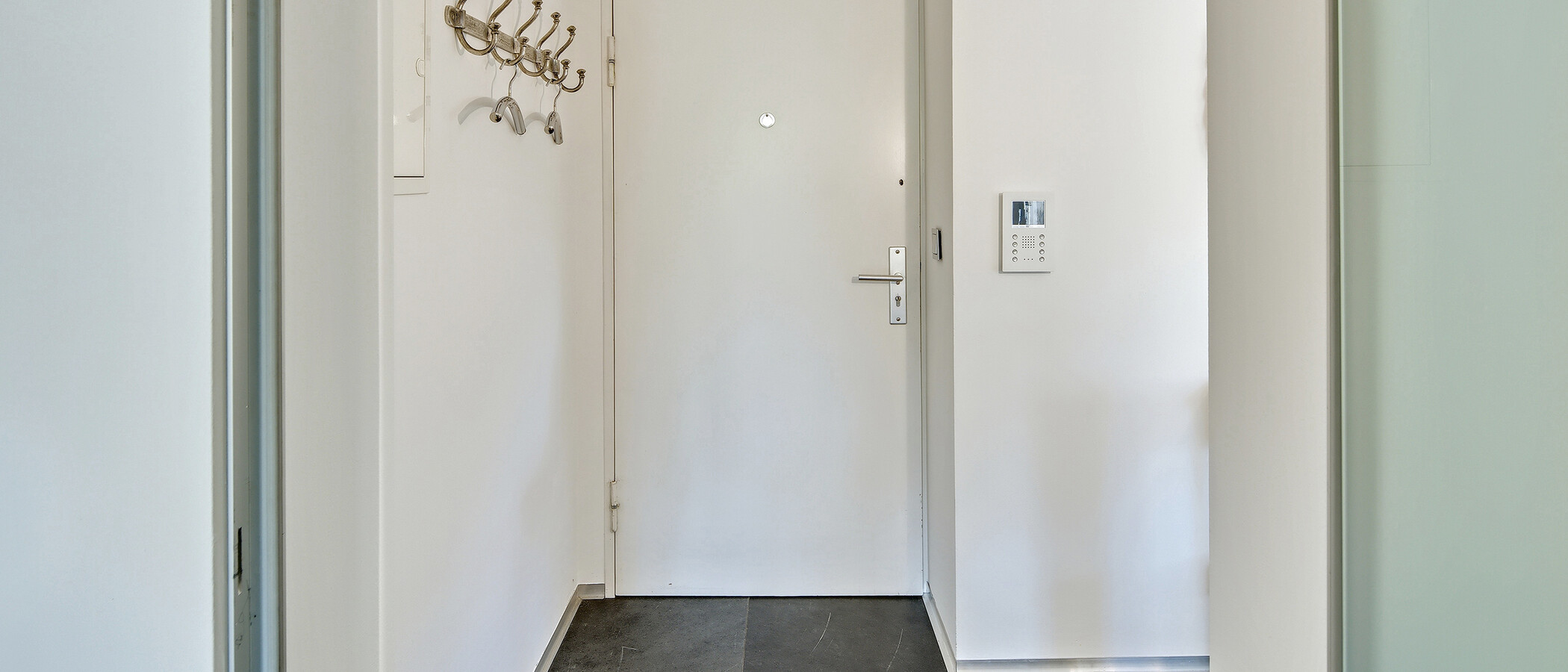 ペントハウス住宅 München Nymphenburg 02 玄関入り口 14553
