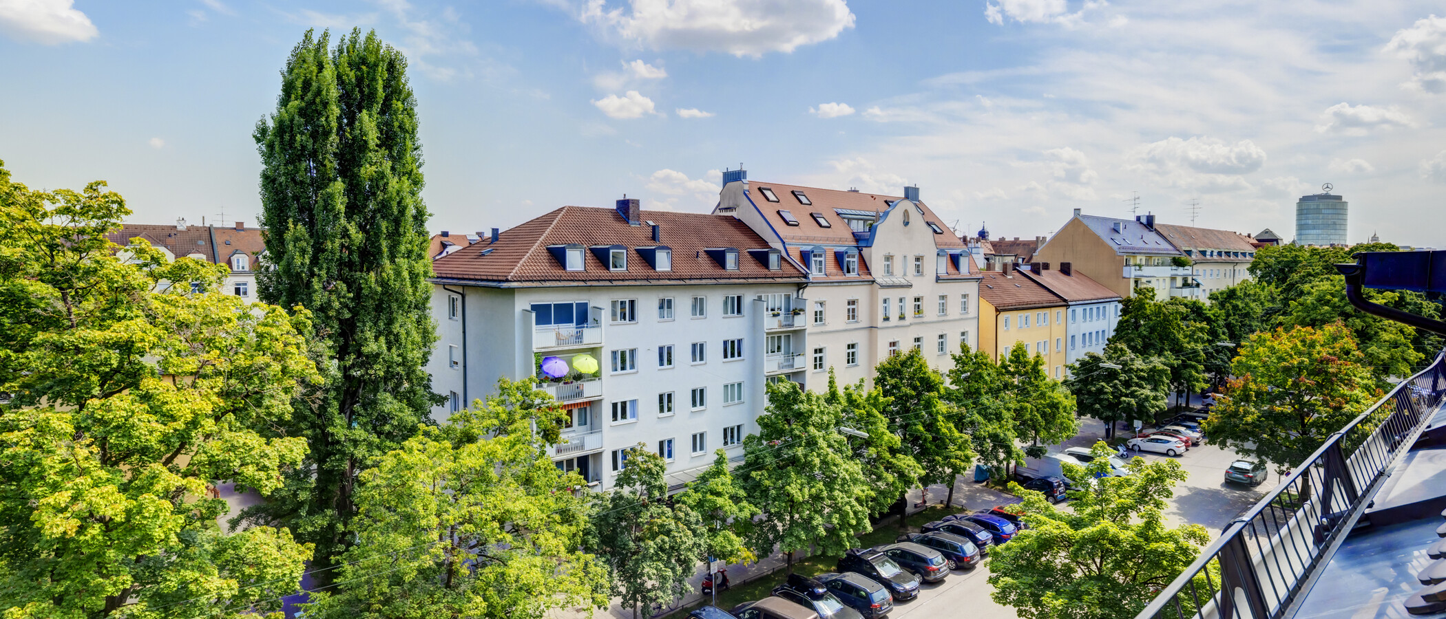 アティック・フラット（屋根裏） München Neuhausen 01 物件からの眺め 14555