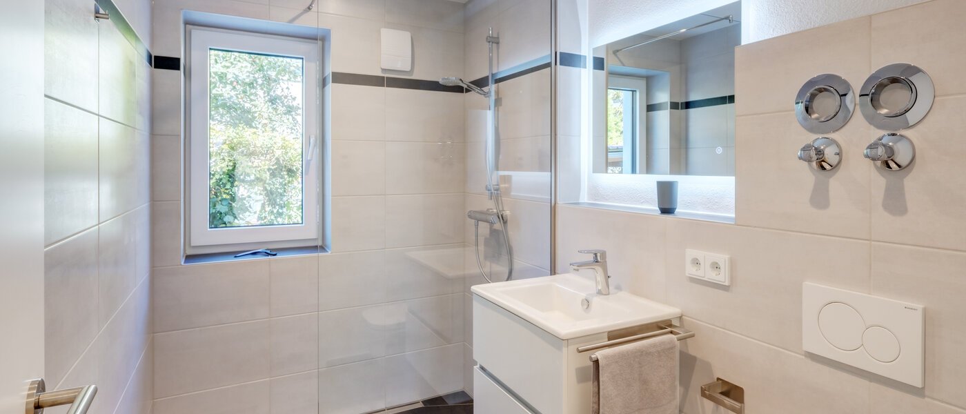 マンション Neufahrn b. Freising 01 浴室 14560