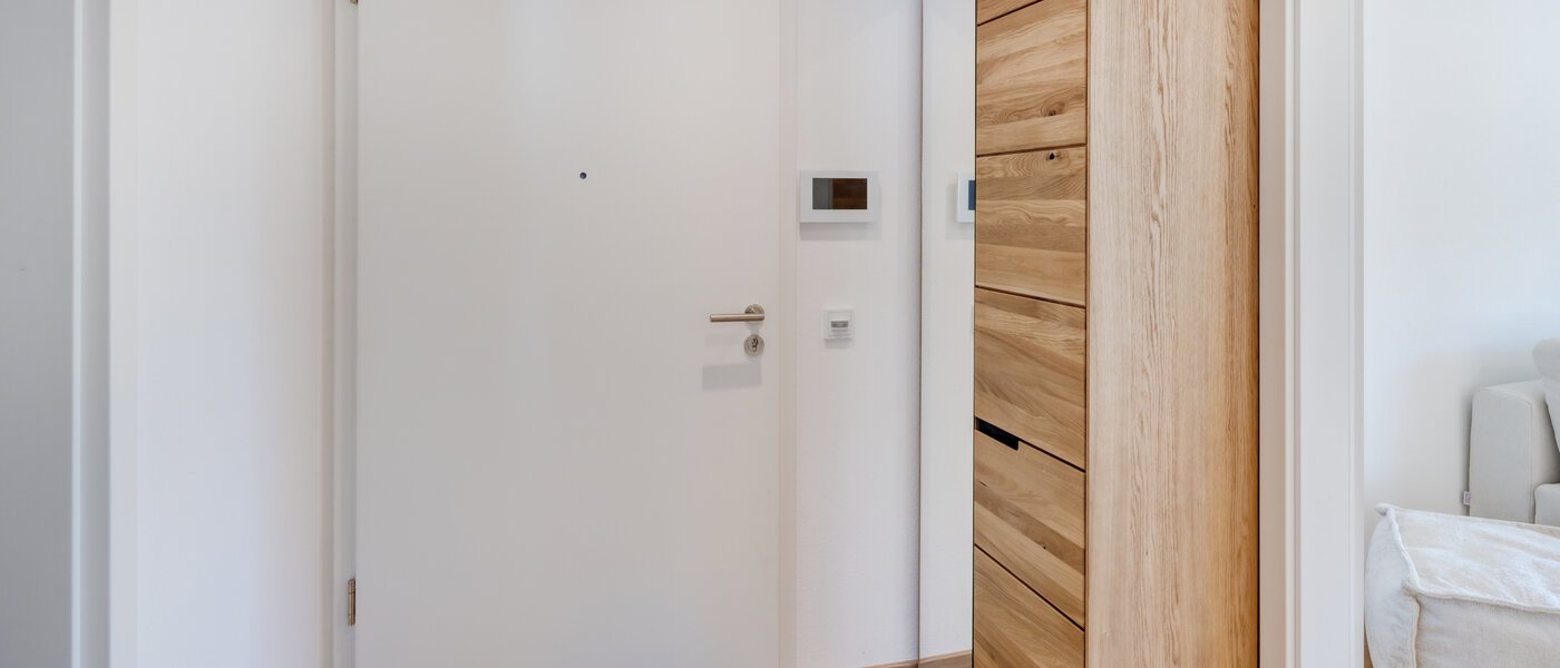 マンション Neufahrn b. Freising 02 玄関入り口 14560