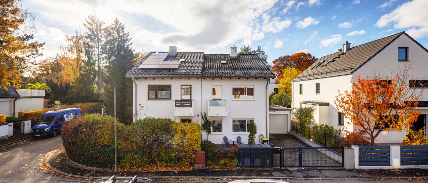 セミ・デタッチド・ハウス（一戸建てを二つに分けた家屋） München Obersendling 01 物件からの眺め 14567