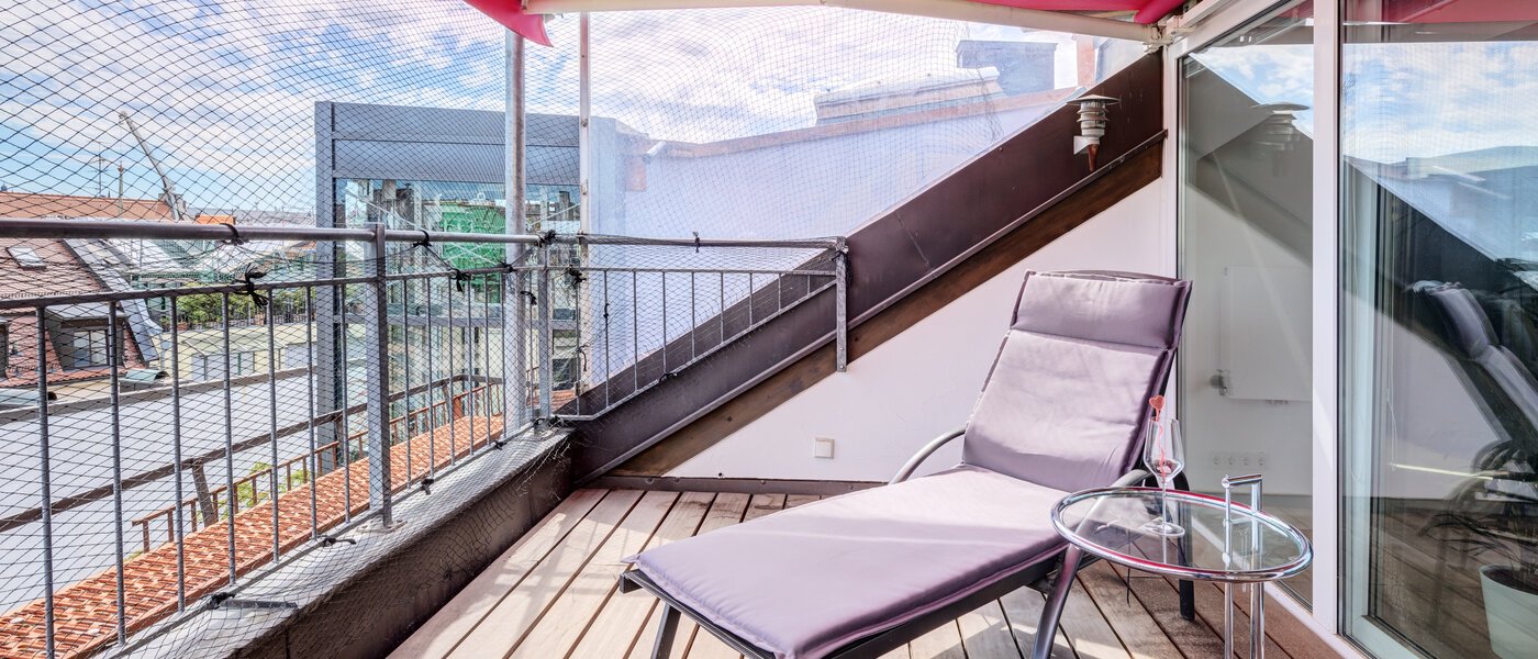 アティック・フラット（屋根裏） München Maxvorstadt 02 ロッジア 14568