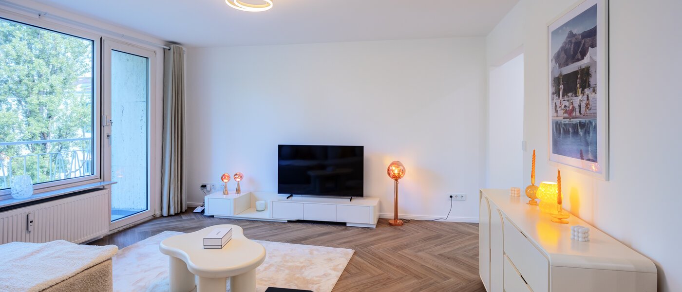 マンション München Schwabing (rechts der Leopoldstraße) 03 リビングエリア 14569