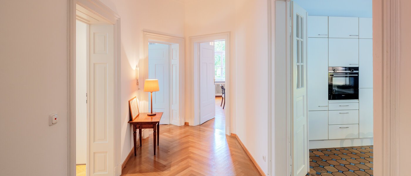 マンション München Lehel 03 玄関入り口 14572