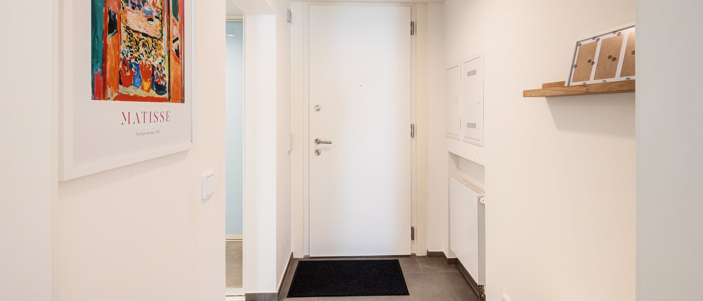 マンション Pullach im Isartal 01 玄関入り口 14573