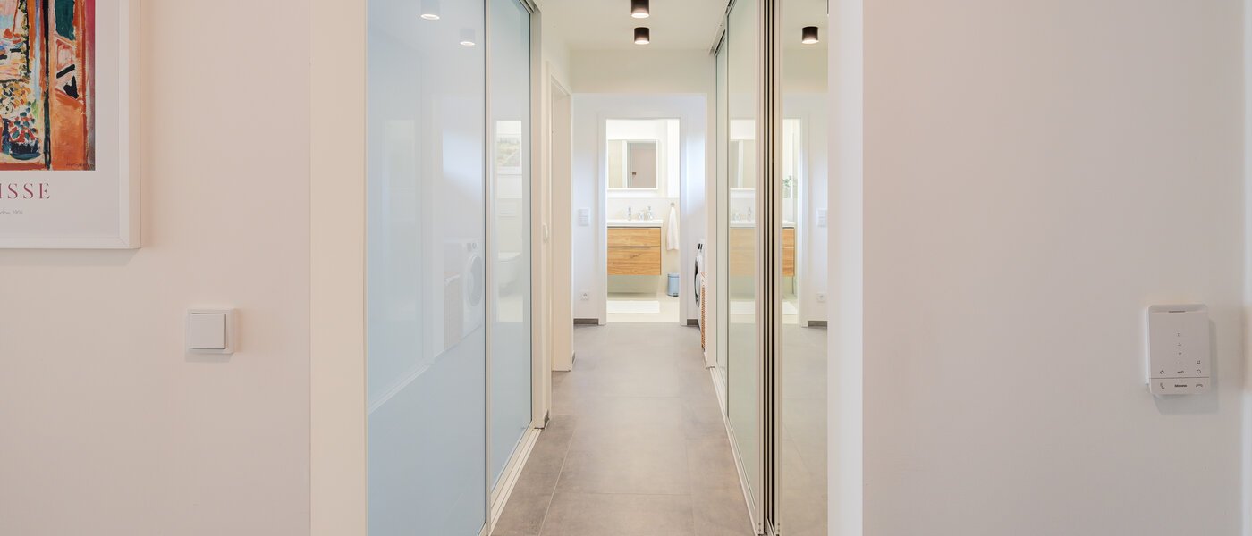 マンション Pullach im Isartal 04 玄関入り口 14573