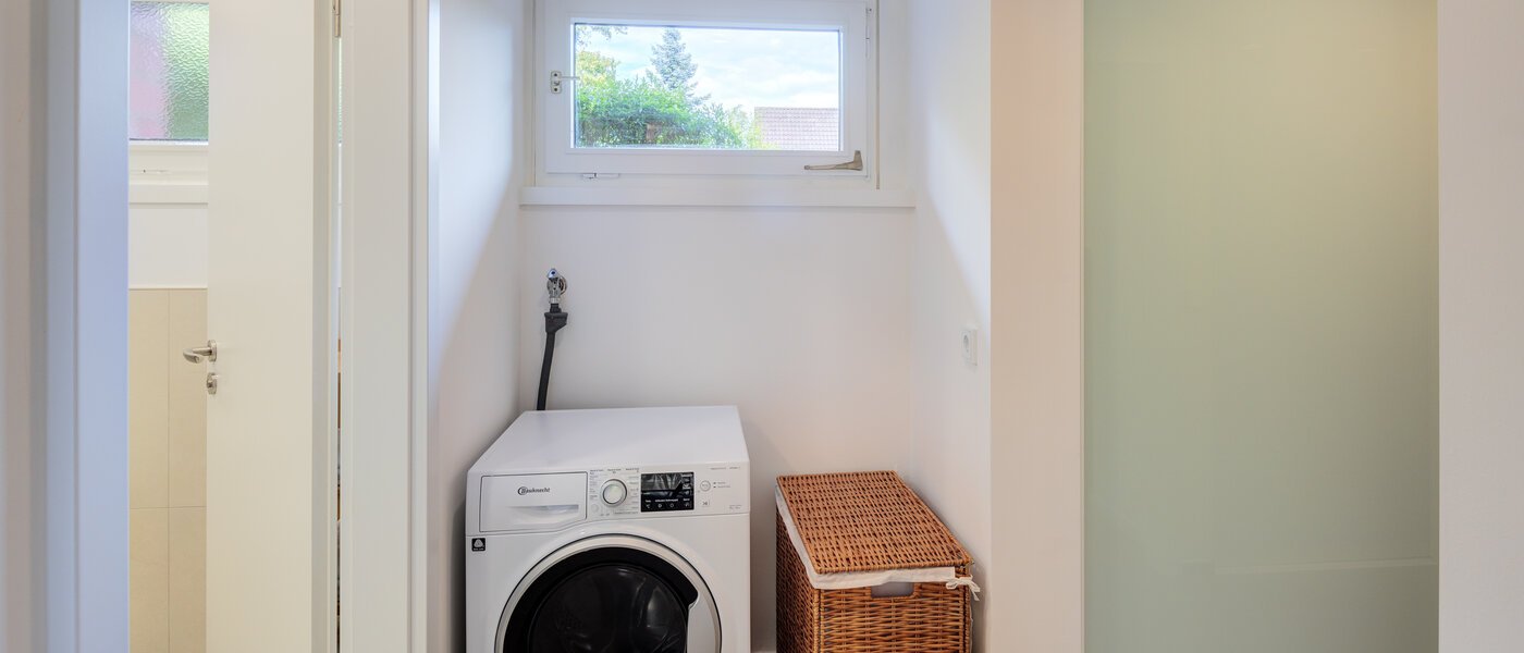 マンション Pullach im Isartal 05 玄関入り口 14573