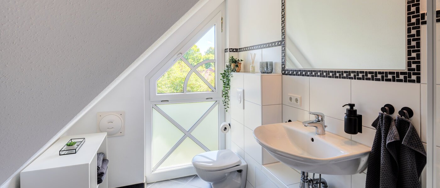 メゾネット・マンション（複数階にわたるマンション） Gröbenzell 01 ２つめの浴室 14575