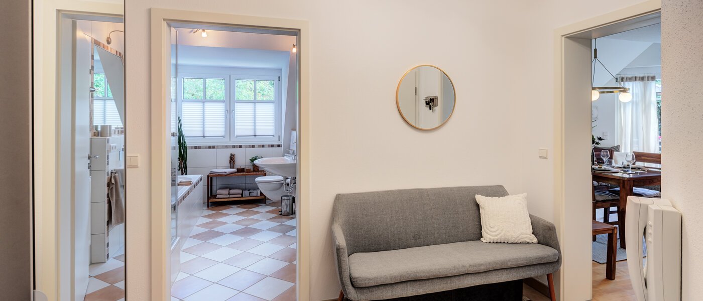 メゾネット・マンション（複数階にわたるマンション） Gröbenzell 03 玄関入り口 14575