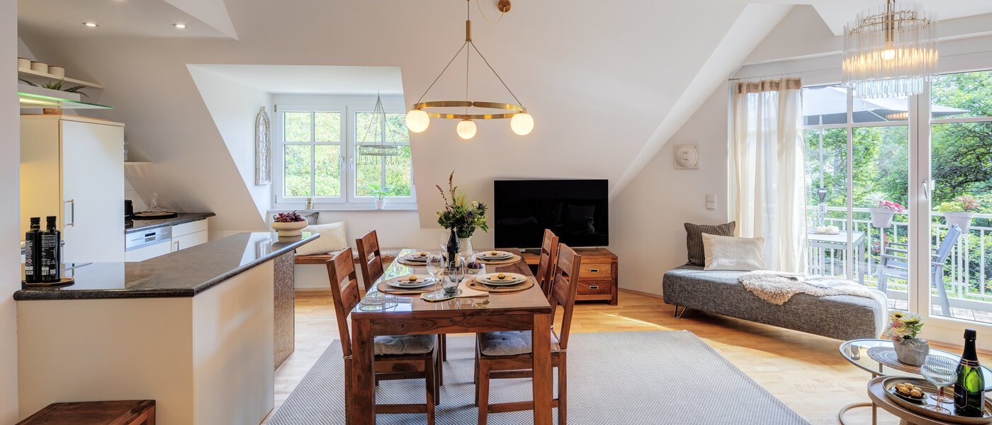 メゾネット・マンション（複数階にわたるマンション） Gröbenzell 02 リビングエリア 14575