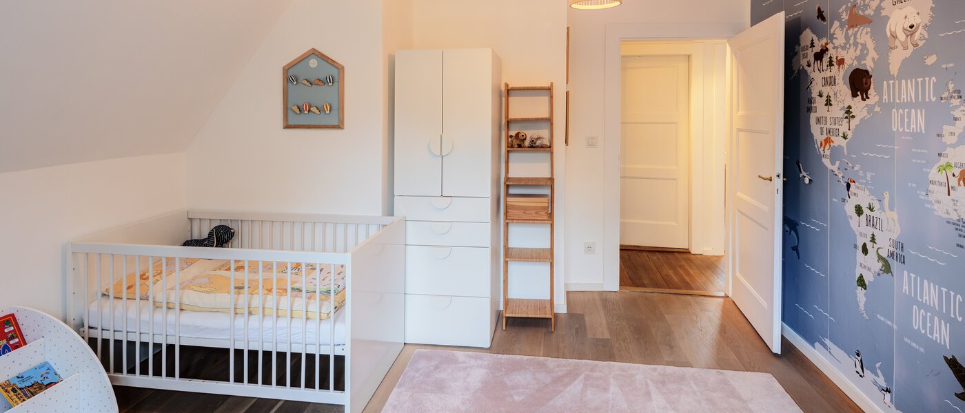 一戸建て München Obermenzing 04 子供部屋 14582