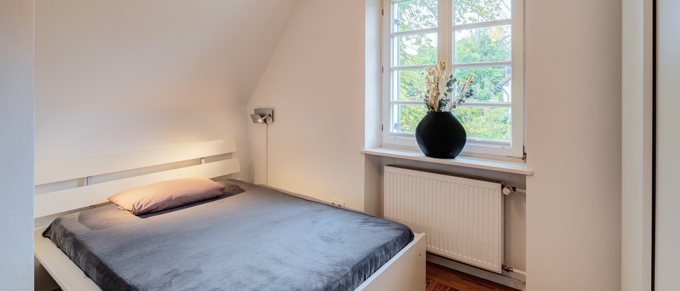 一戸建て München Obermenzing 01 2.　寝室 14582