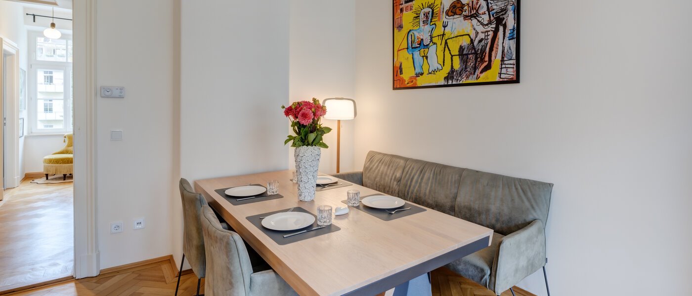 マンション München Altbogenhausen 04 リビングルーム 14584