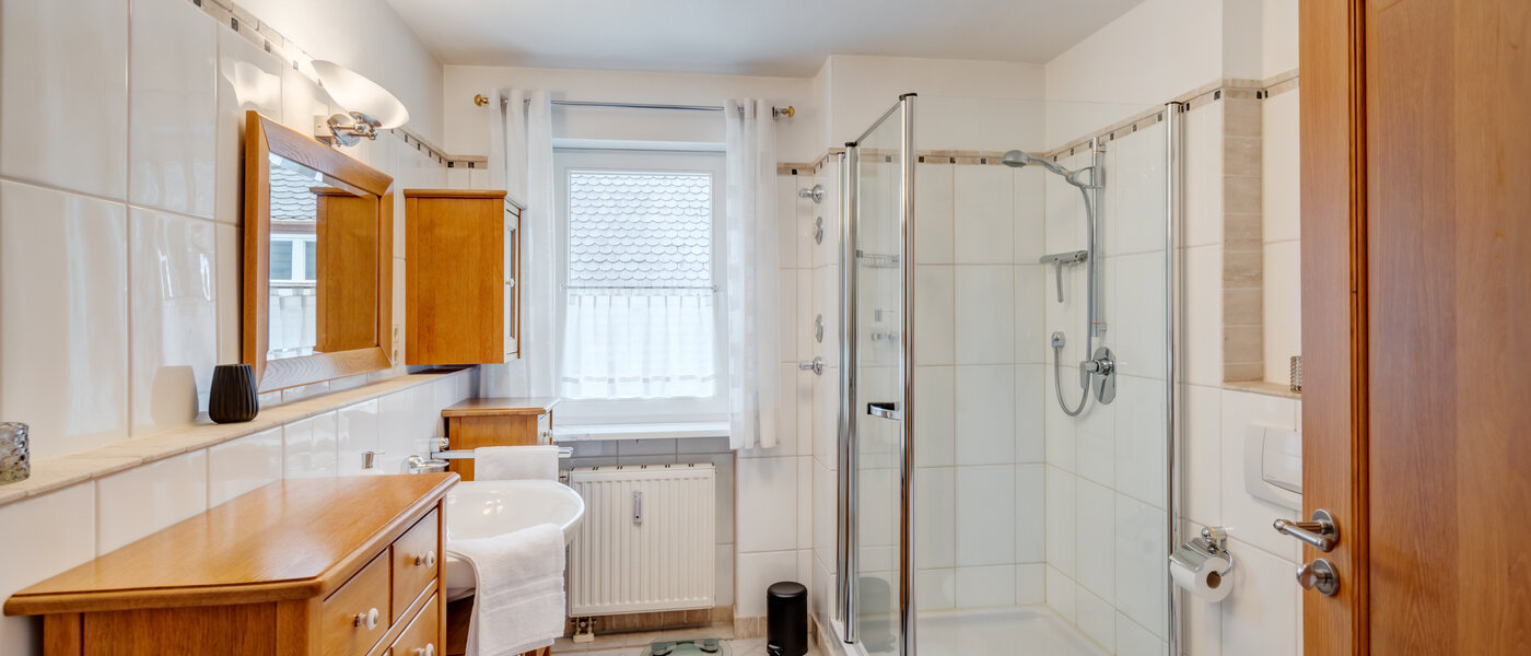 メゾネット・マンション（複数階にわたるマンション） München Fasangarten 02 浴室 14585