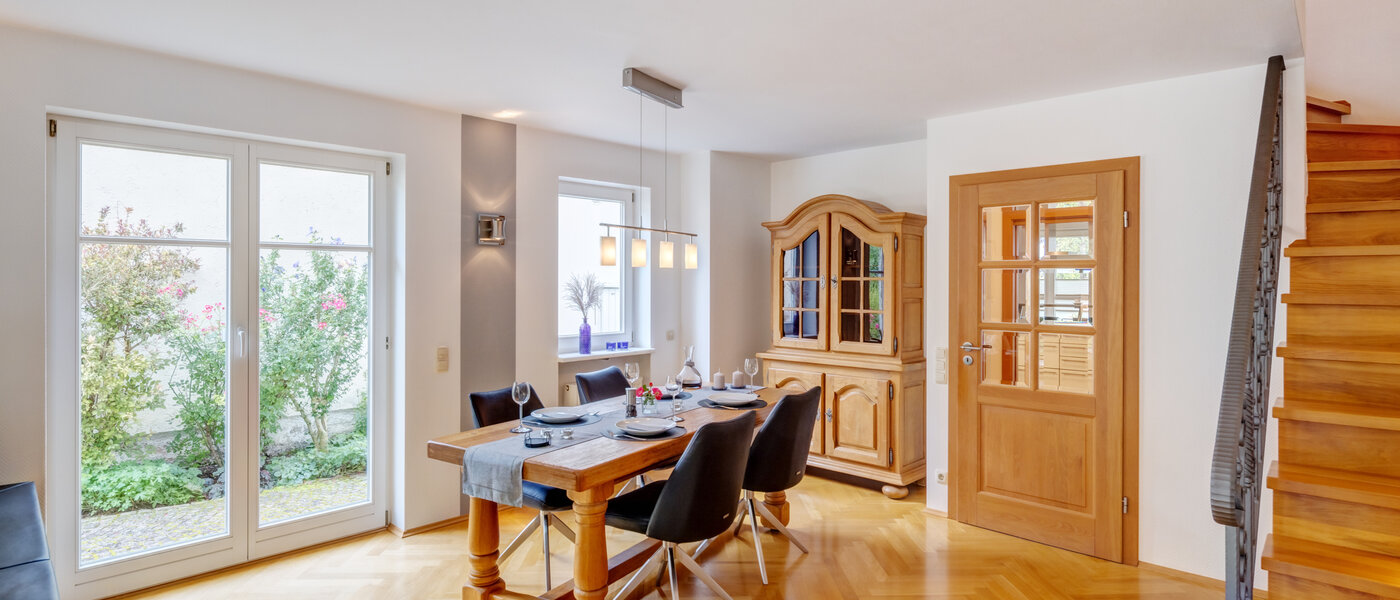 メゾネット・マンション（複数階にわたるマンション） München Fasangarten 02 リビングエリア 14585