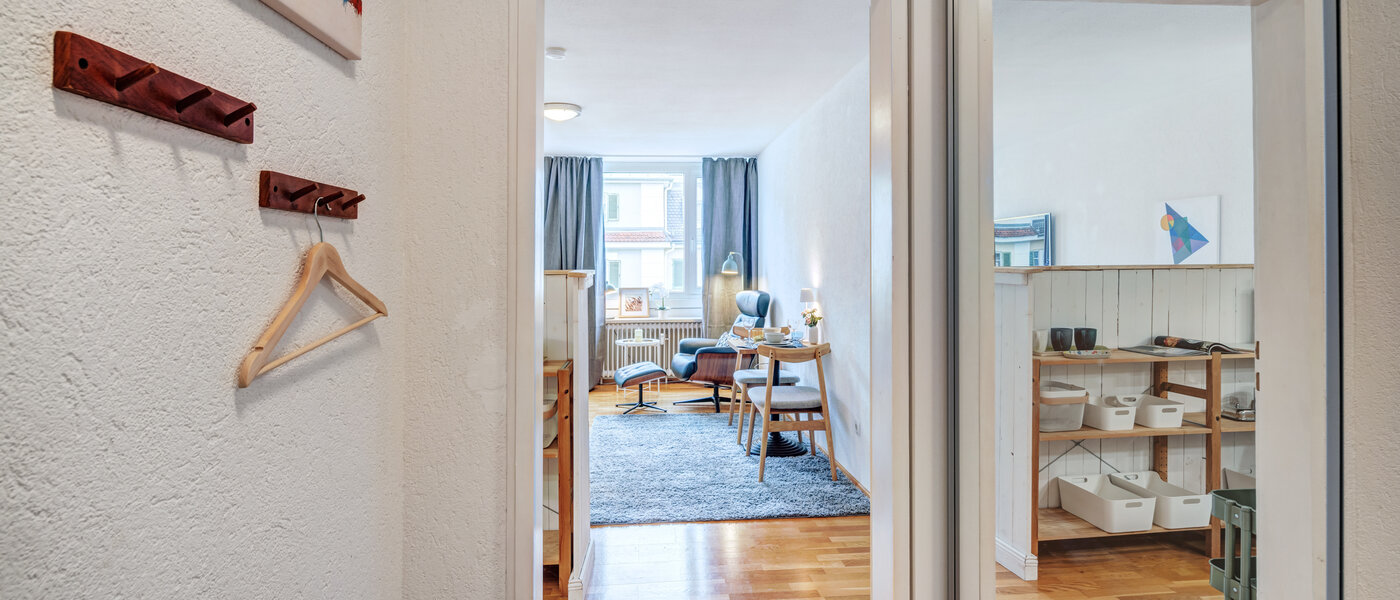 マンション München Neuhausen 01 玄関入り口 14587